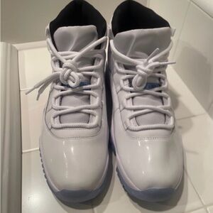 Air Jordan 11 Retro 'Legend Blue / Columbia' 2024